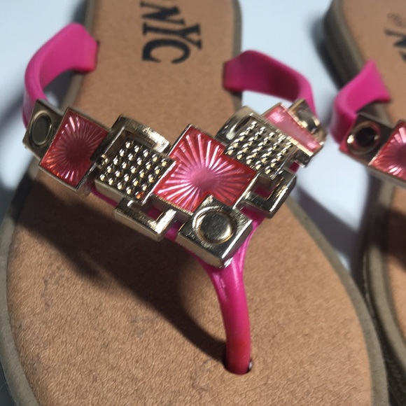 *2/15* Sandal Deal!! - Picture 4 of 5